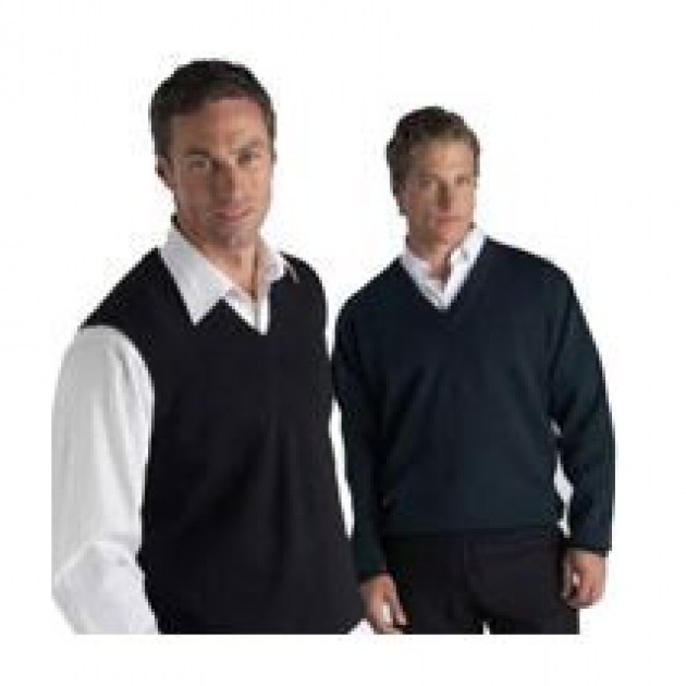 Свитера и жилеты вязаные с логотипом