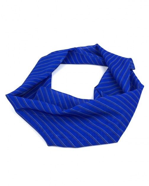  Корпоративные платки с логотипом на заказ. Платки с логотипом. Шейные платки пошив под заказ. 